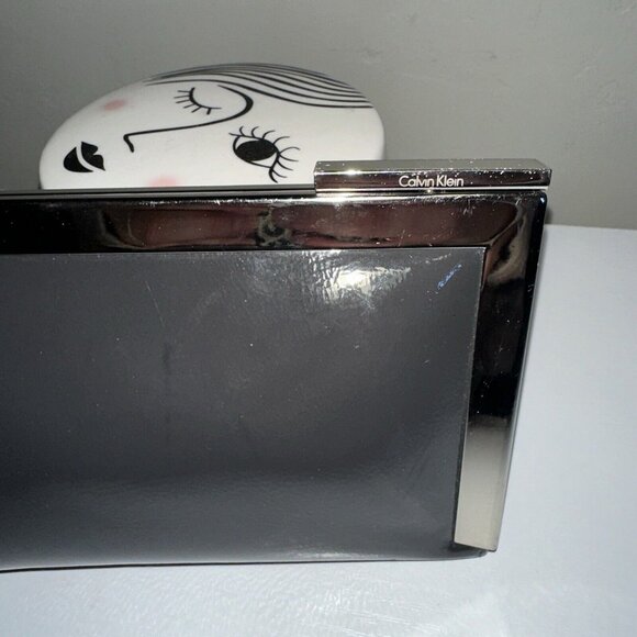Calvin Klein Patent Gray Leather Silver Clasp Wristlet Clutch 8 X 5 - Picture 2 of 10